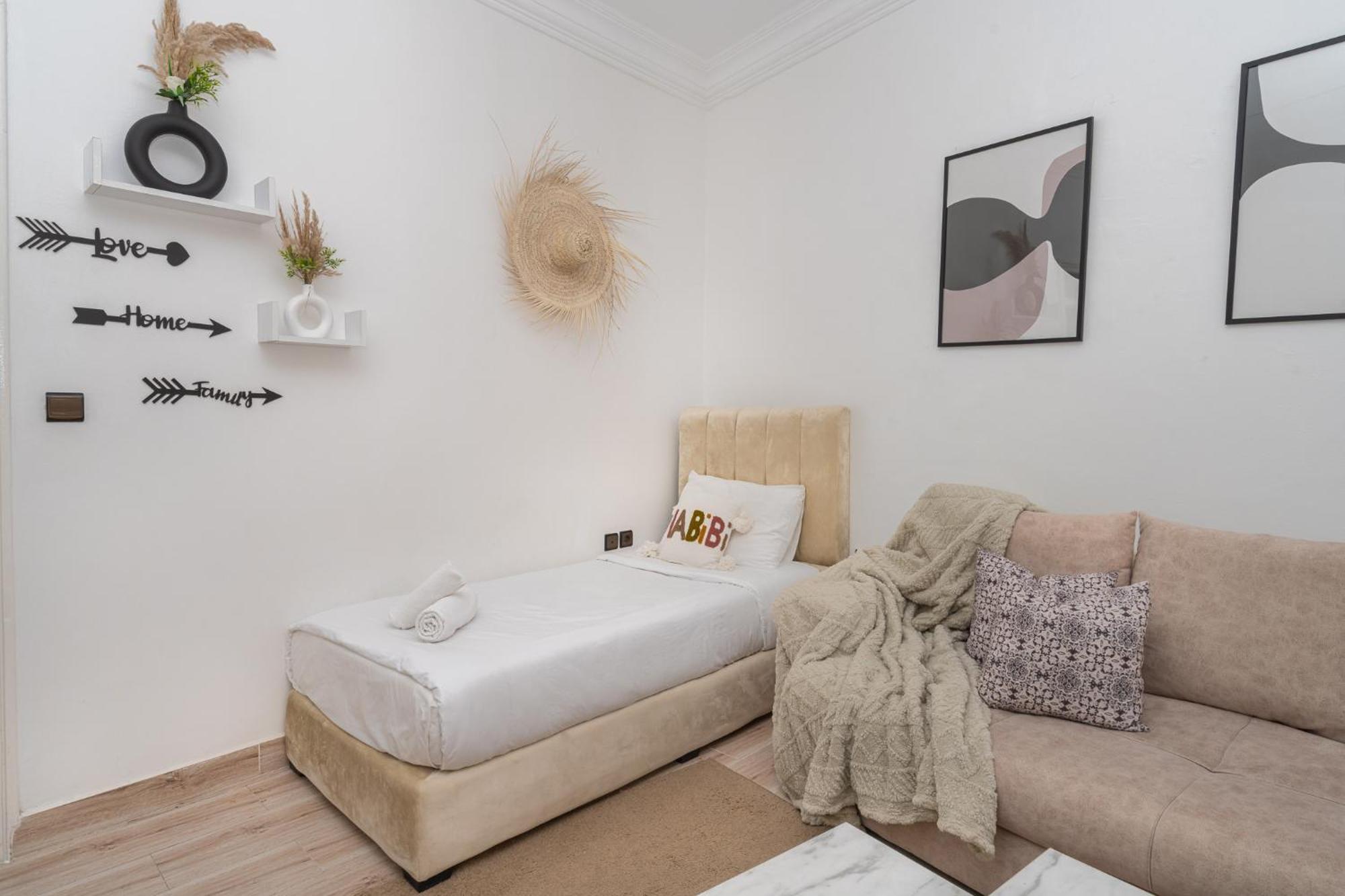 Appartement Ensolleille Au Coeur De Tanger Ngoại thất bức ảnh
